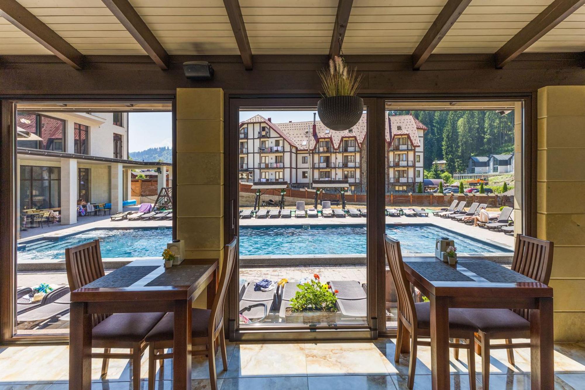 Continental Spa Resort Bukovel Luaran gambar
