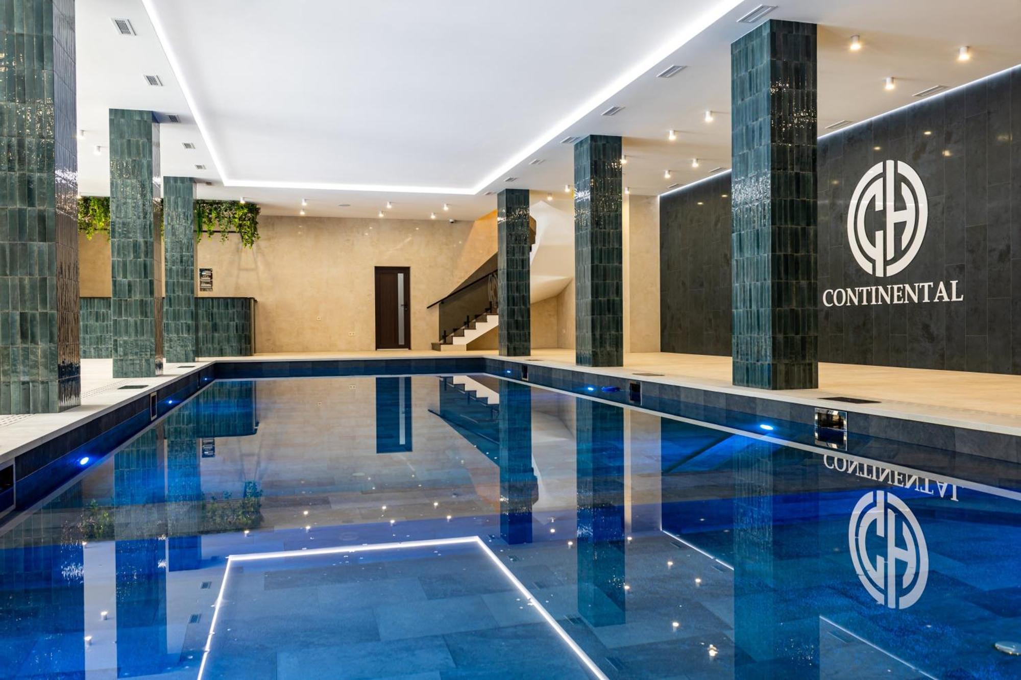 Continental Spa Resort Bukovel Luaran gambar